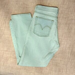 Levi’s Wedgie Straight 29 light wash